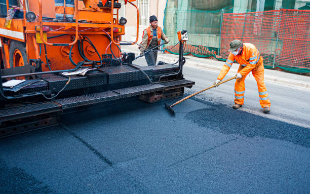 Best Concrete Driveway Installation  in Villisca, IA